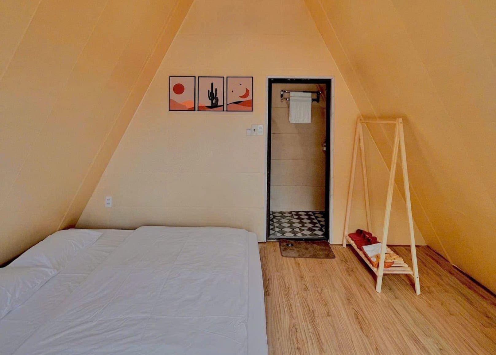 Căn tam giác 1 giường – QL.SH01